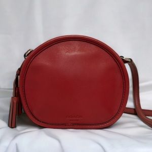 Vintage COACH Chester Canteen Red Leather Crossbody